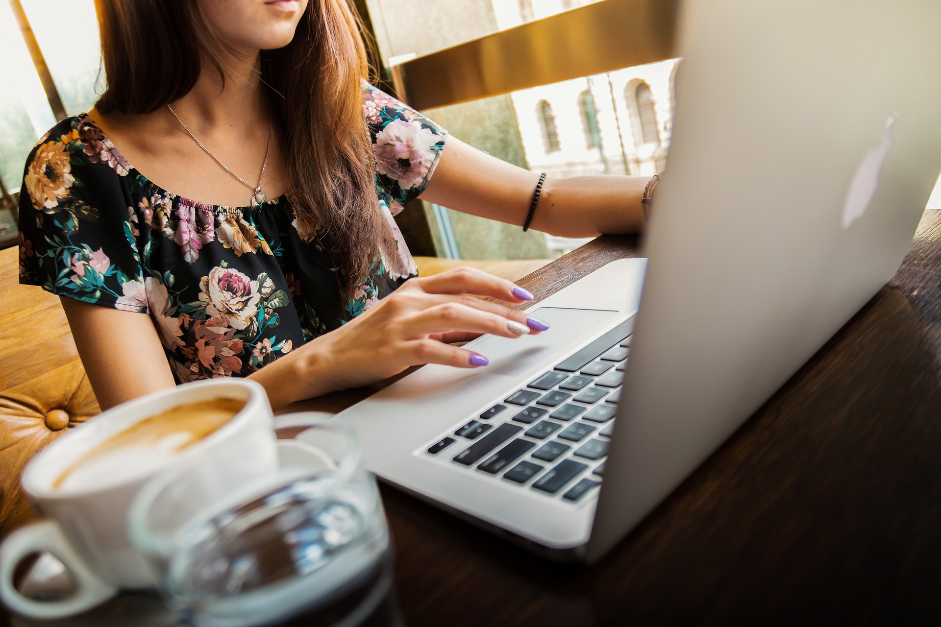 UI Designer – kim jest i jakie są jego kluczowe umiejętności?